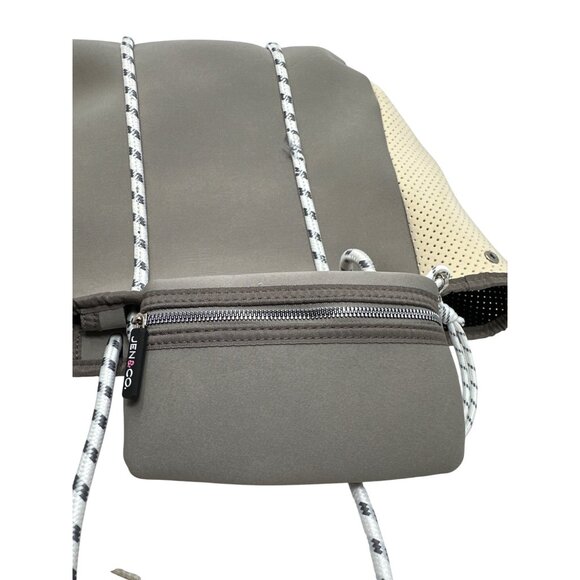 Jen & Co Neoprene Tote Bag With Leopard & Stripe Design - Picture 11 of 13
